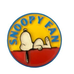 Vintage Snoopy Fan 1958 Yellow Plastic Button